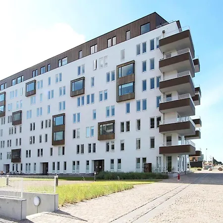 Appartement In Near Sandy Beaches *